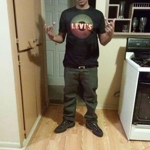 Meet your Posher, Gregory